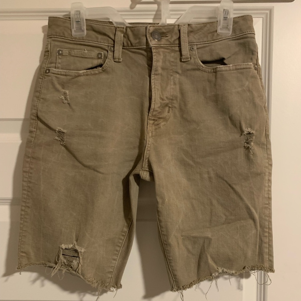 Men’s American Eagle Tan Knee Length Denim Shorts